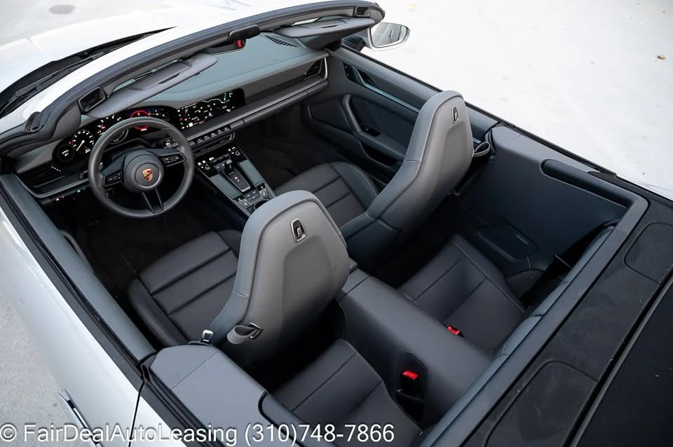 2023 Porsche 992 Carrera - Image 16 of 20