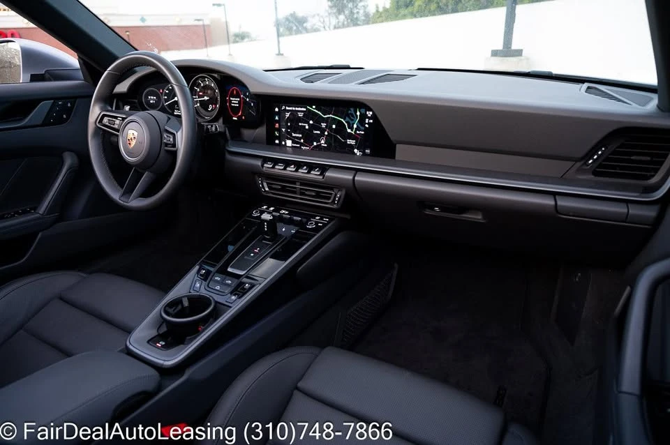 2023 Porsche 992 Carrera - Image 17 of 20
