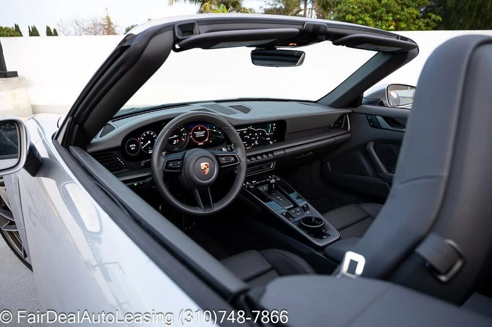 2023 Porsche 992 Carrera - Image 12 of 20