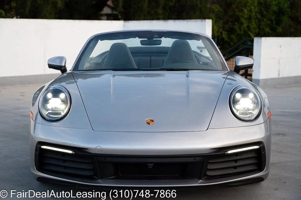 2023 Porsche 992 Carrera - Image 4 of 20