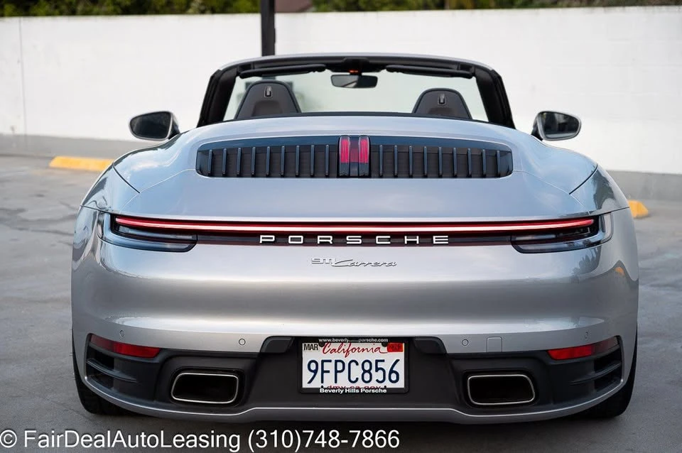 2023 Porsche 992 Carrera - Image 10 of 20