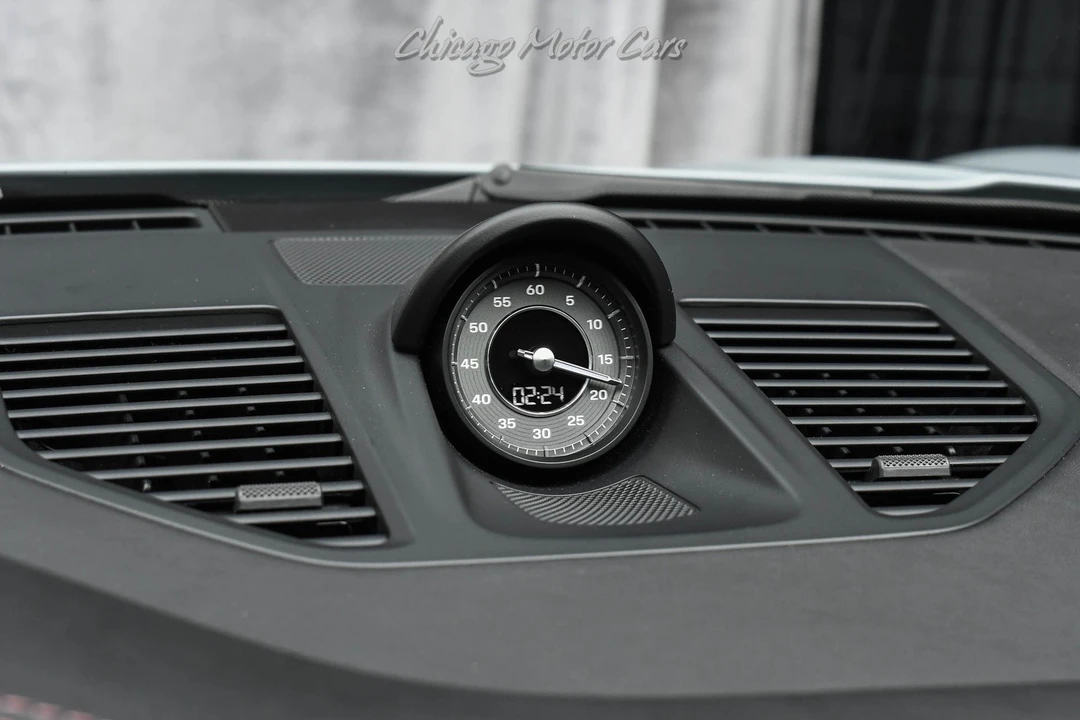 2023 Porsche 992 Carrera - Image 12 of 31