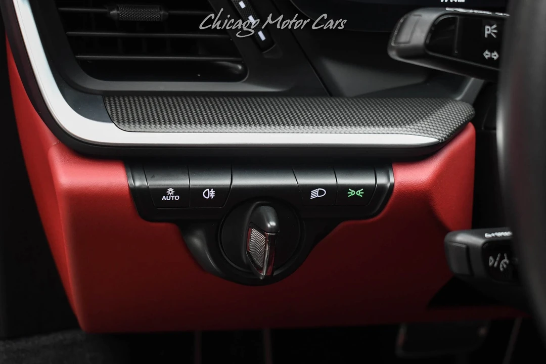 2023 Porsche 992 Carrera - Image 11 of 31
