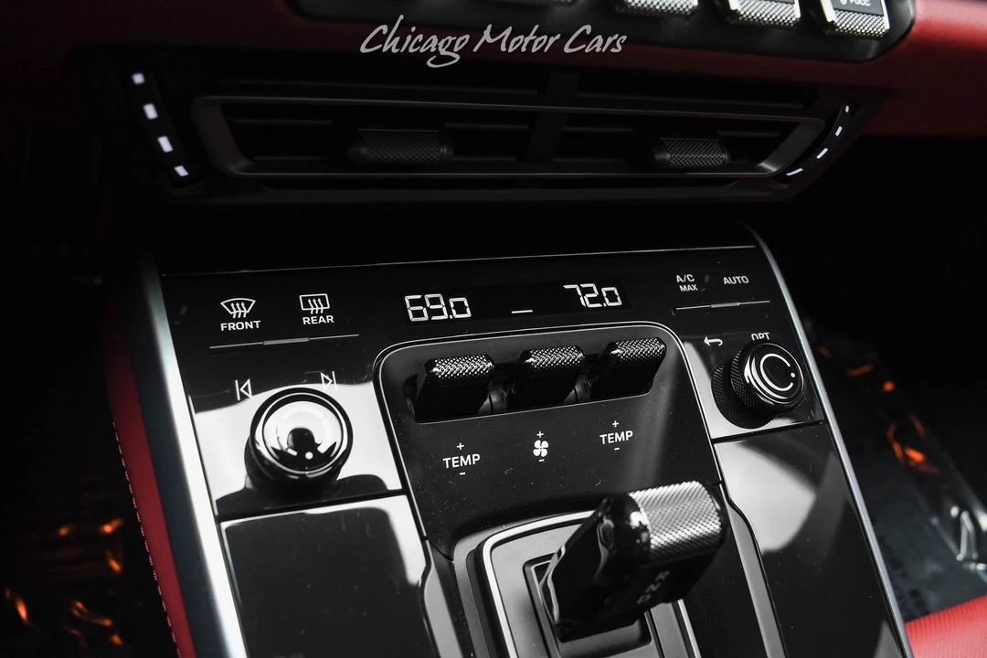 2023 Porsche 992 Carrera - Image 17 of 31