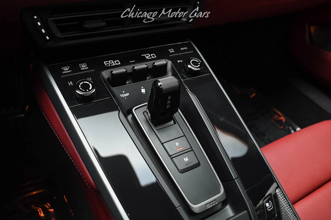 2023 Porsche 992 Carrera - Image 18 of 31