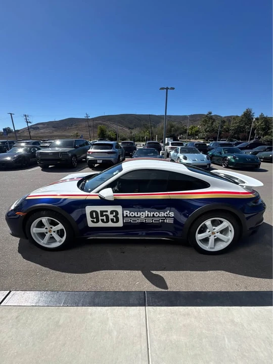 2023 Porsche 992 Dakar - Image 6 of 18