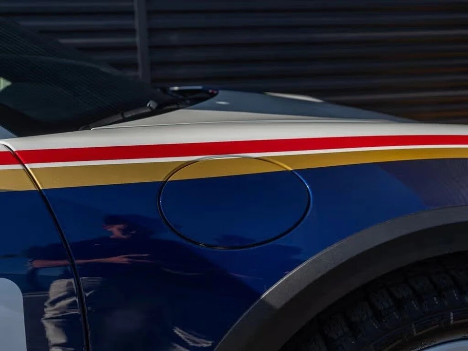 2023 Porsche 992 Dakar - Image 12 of 31