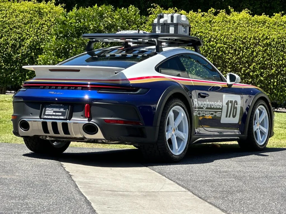 2023 Porsche 992 Dakar - Image 8 of 30