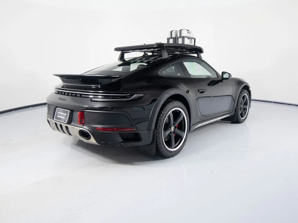 2023 Porsche 992 Dakar - Image 7 of 31