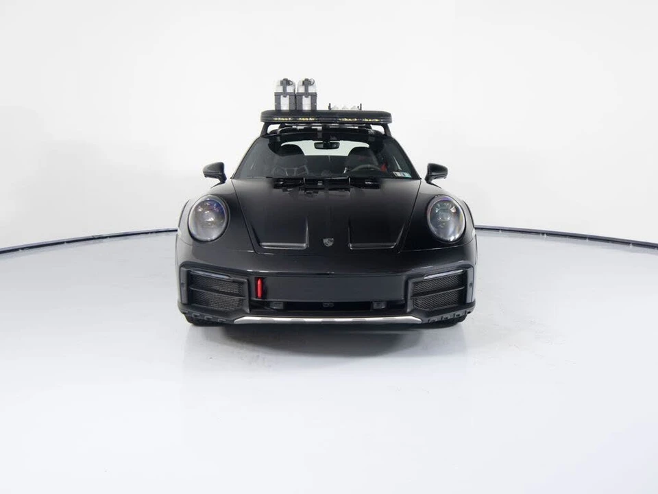 2023 Porsche 992 Dakar - Image 10 of 31