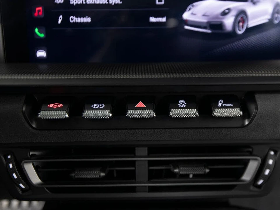 2023 Porsche 992 Dakar - Image 22 of 31