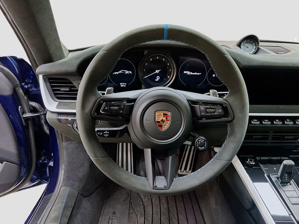 2023 Porsche 992 Dakar - Image 12 of 31