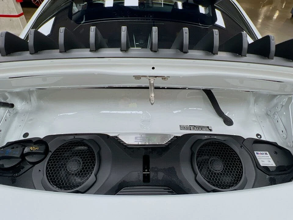 2023 Porsche 992 Dakar - Image 26 of 31