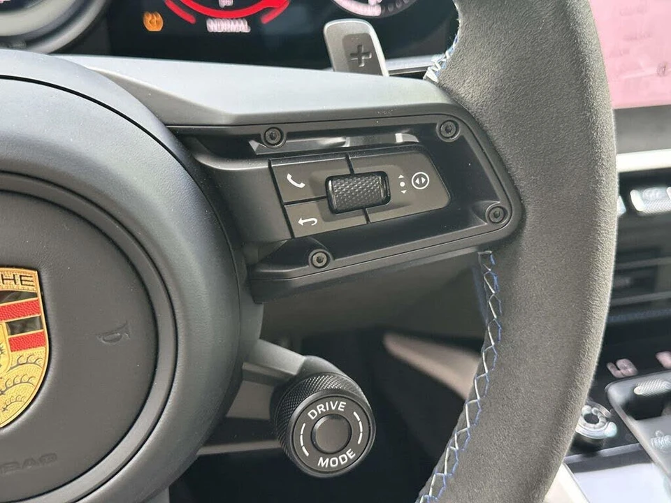 2023 Porsche 992 Dakar - Image 22 of 29