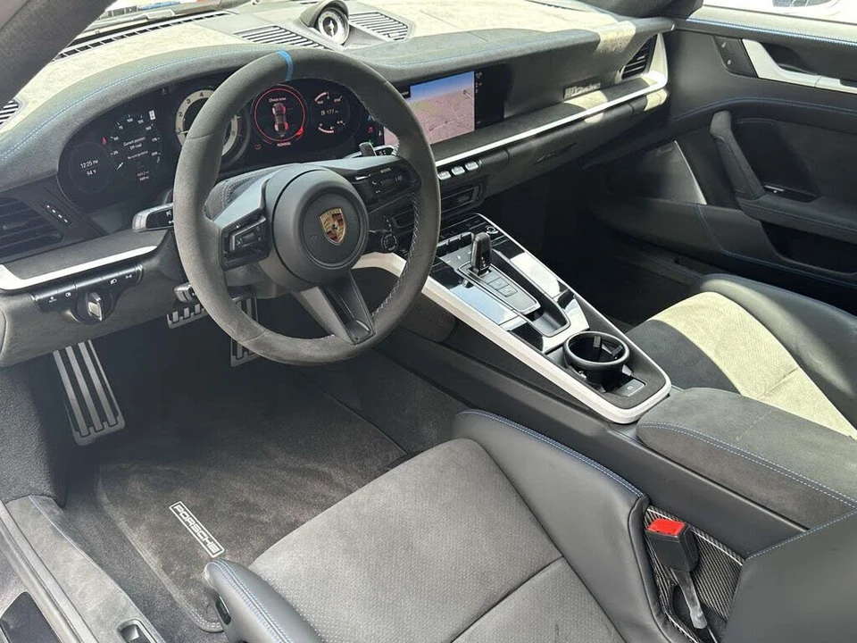 2023 Porsche 992 Dakar - Image 11 of 29