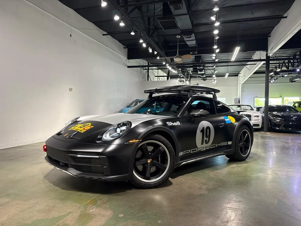 2023 Porsche 992 Dakar - Image 3 of 21