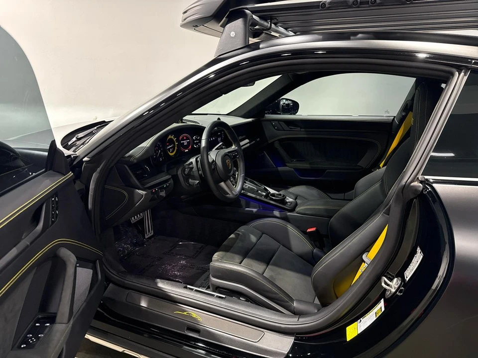 2023 Porsche 992 Dakar - Image 20 of 21