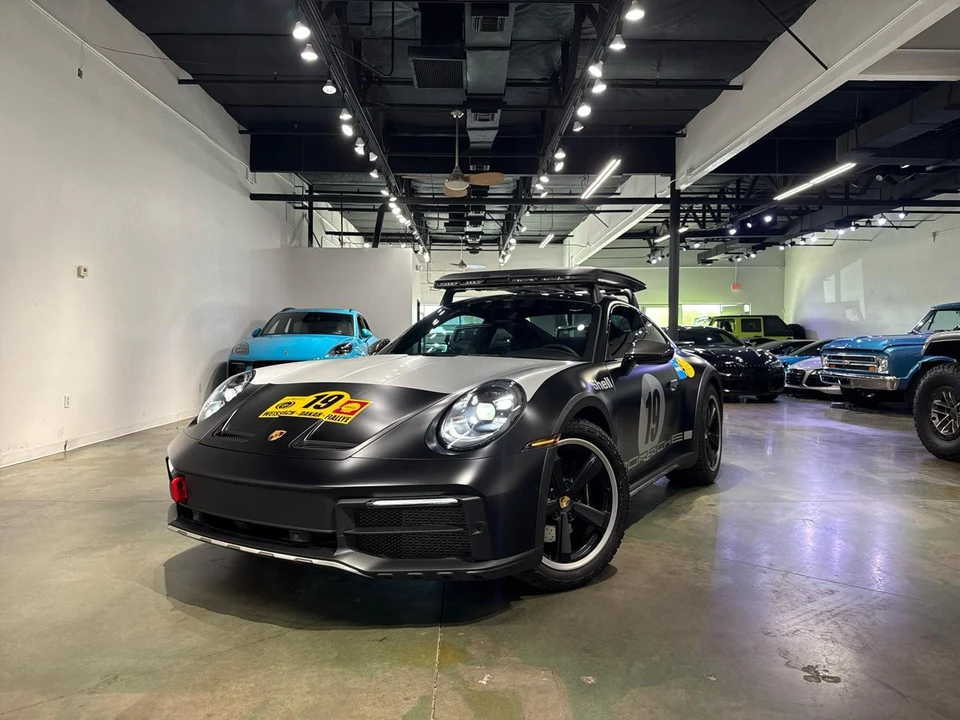 2023 Porsche 992 Dakar - Image 2 of 21