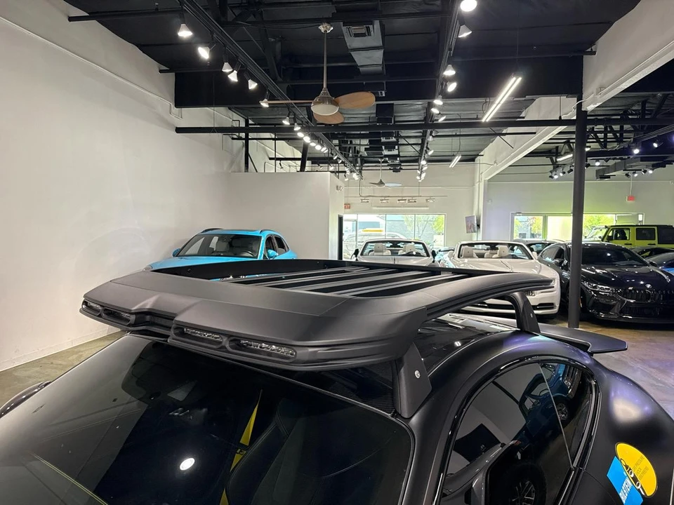 2023 Porsche 992 Dakar - Image 17 of 21