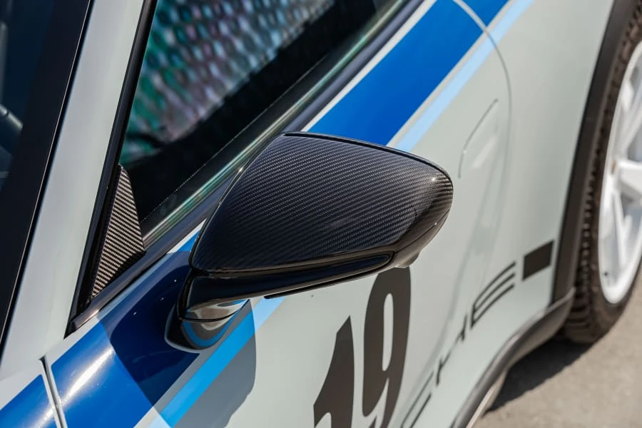 2023 Porsche 992 Dakar - Image 15 of 31