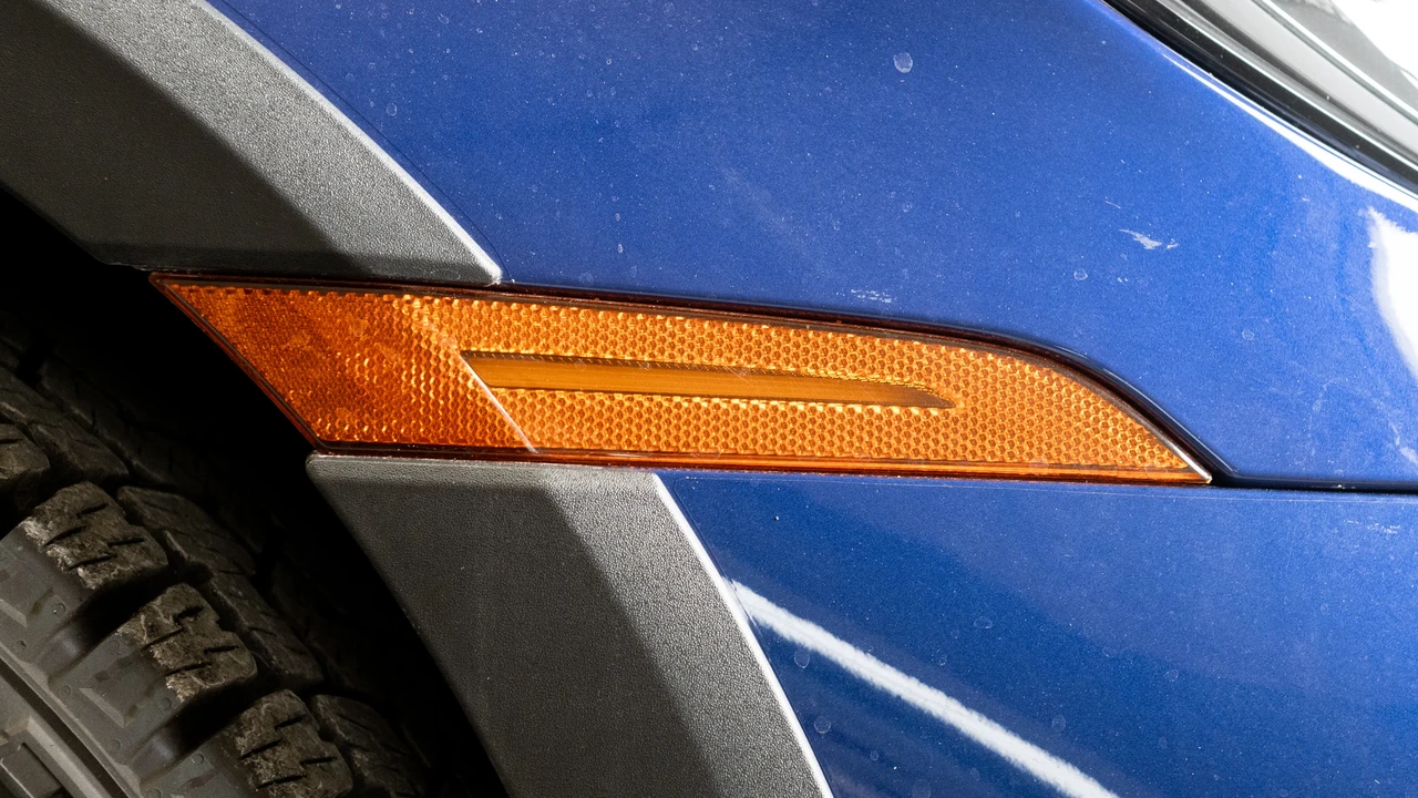 2023 Porsche 992 Dakar - Image 19 of 31