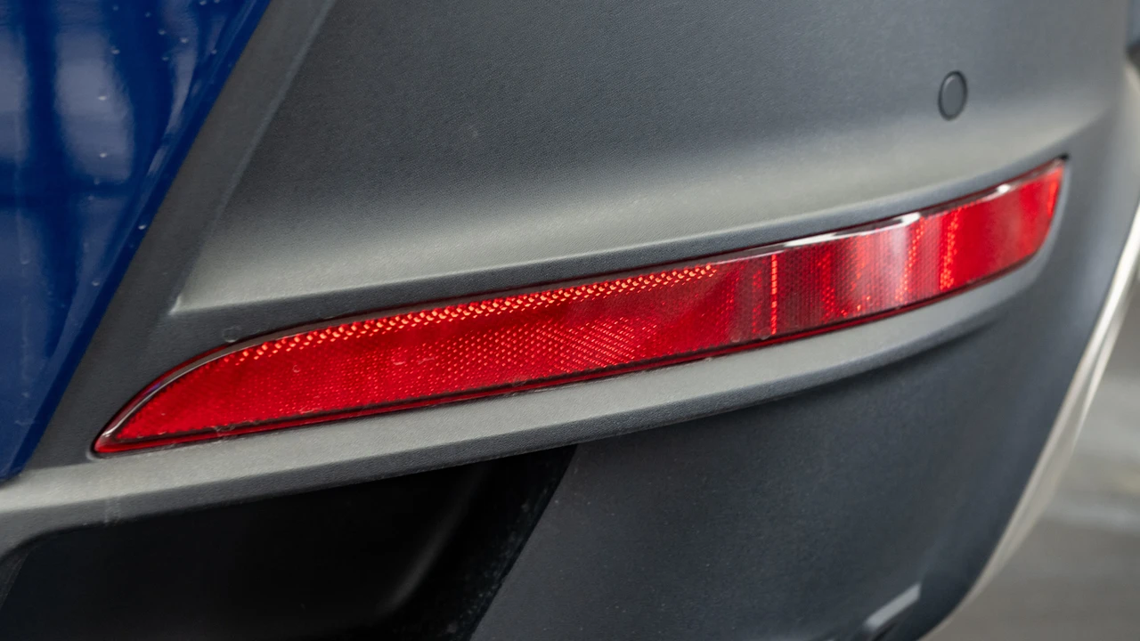 2023 Porsche 992 Dakar - Image 27 of 31