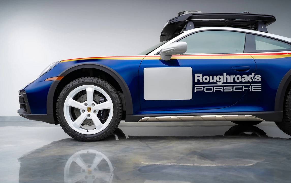 2023 Porsche 992 Dakar - Image 21 of 23