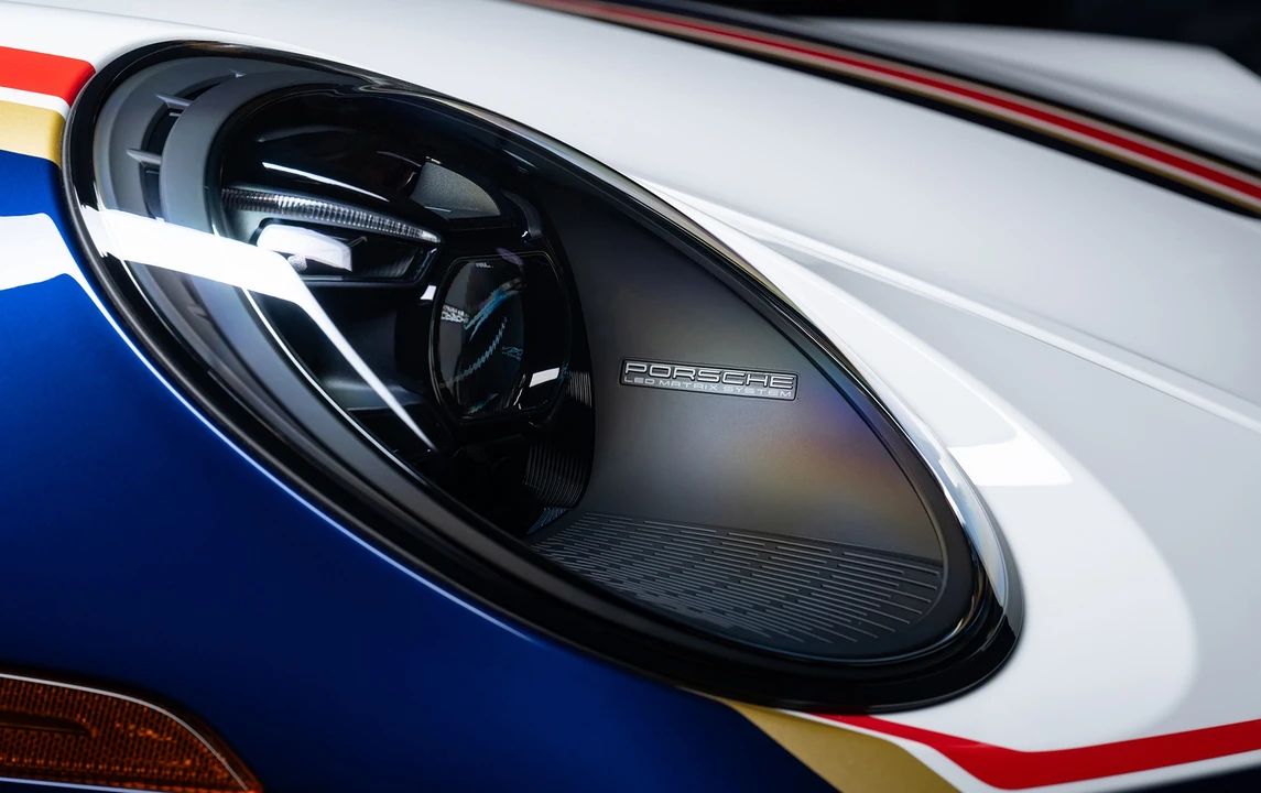2023 Porsche 992 Dakar - Image 9 of 23