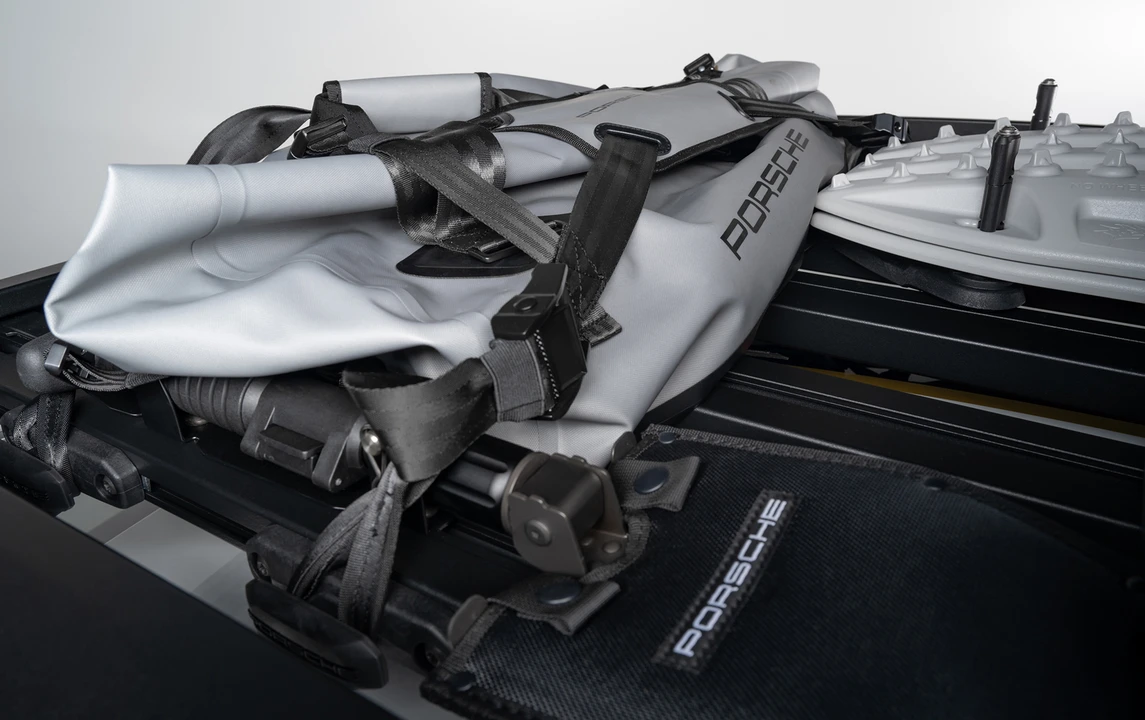 2023 Porsche 992 Dakar - Image 19 of 23