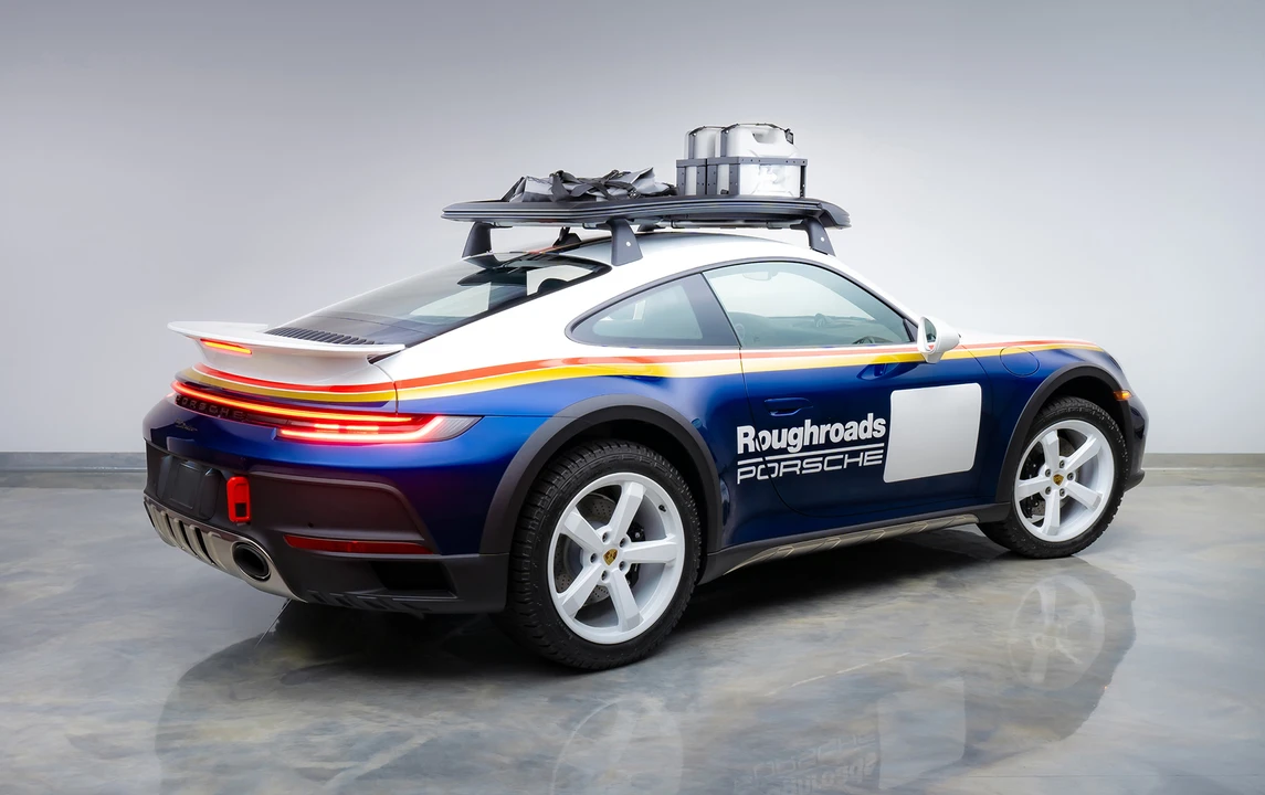 2023 Porsche 992 Dakar - Image 3 of 23