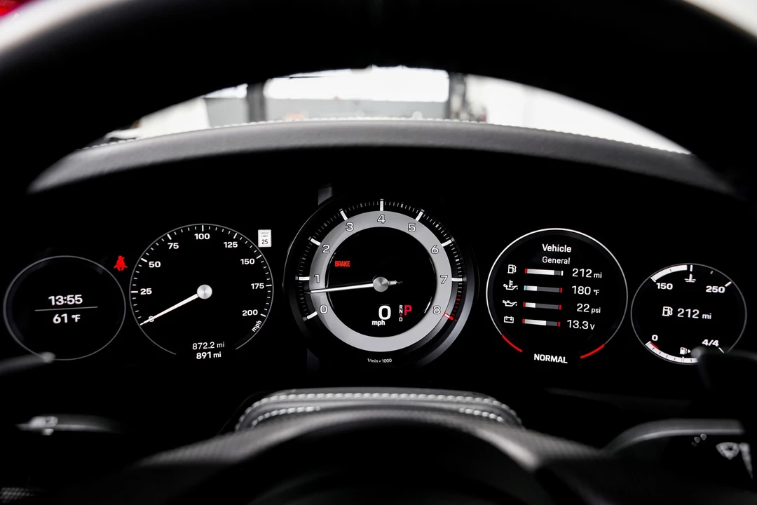 2023 Porsche 992 Dakar - Image 11 of 12