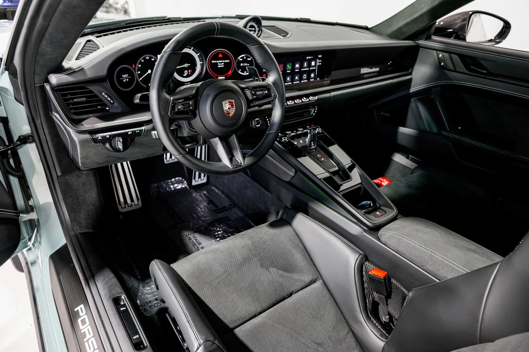 2023 Porsche 992 Dakar - Image 9 of 12