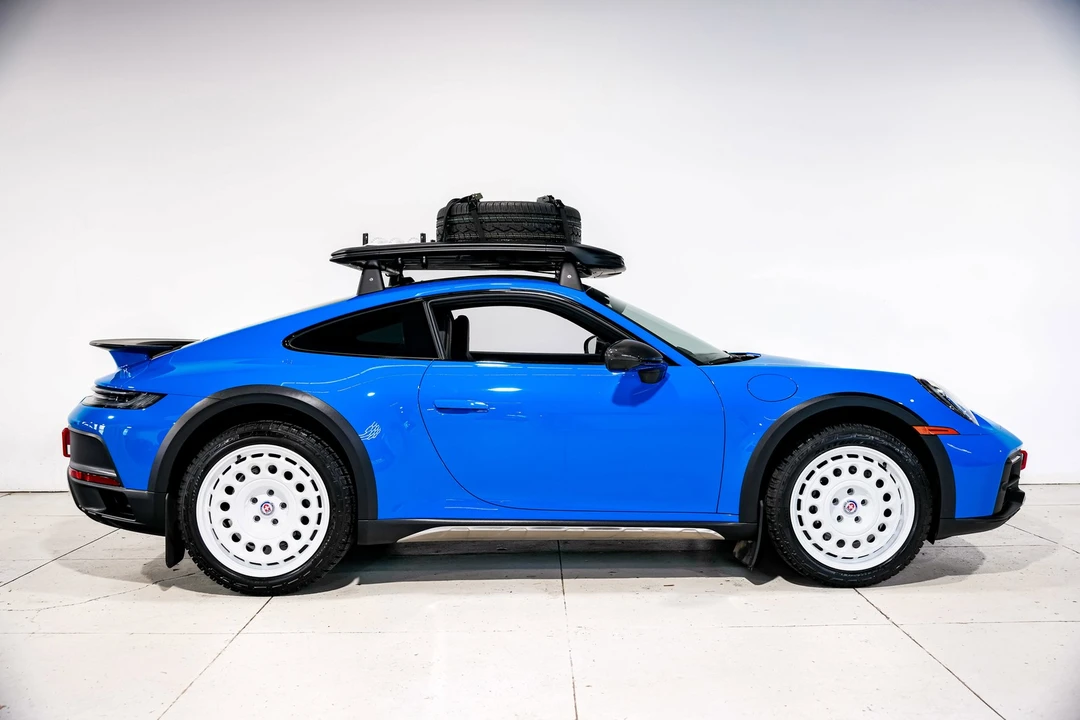 2023 Porsche 992 Dakar - Image 3 of 12