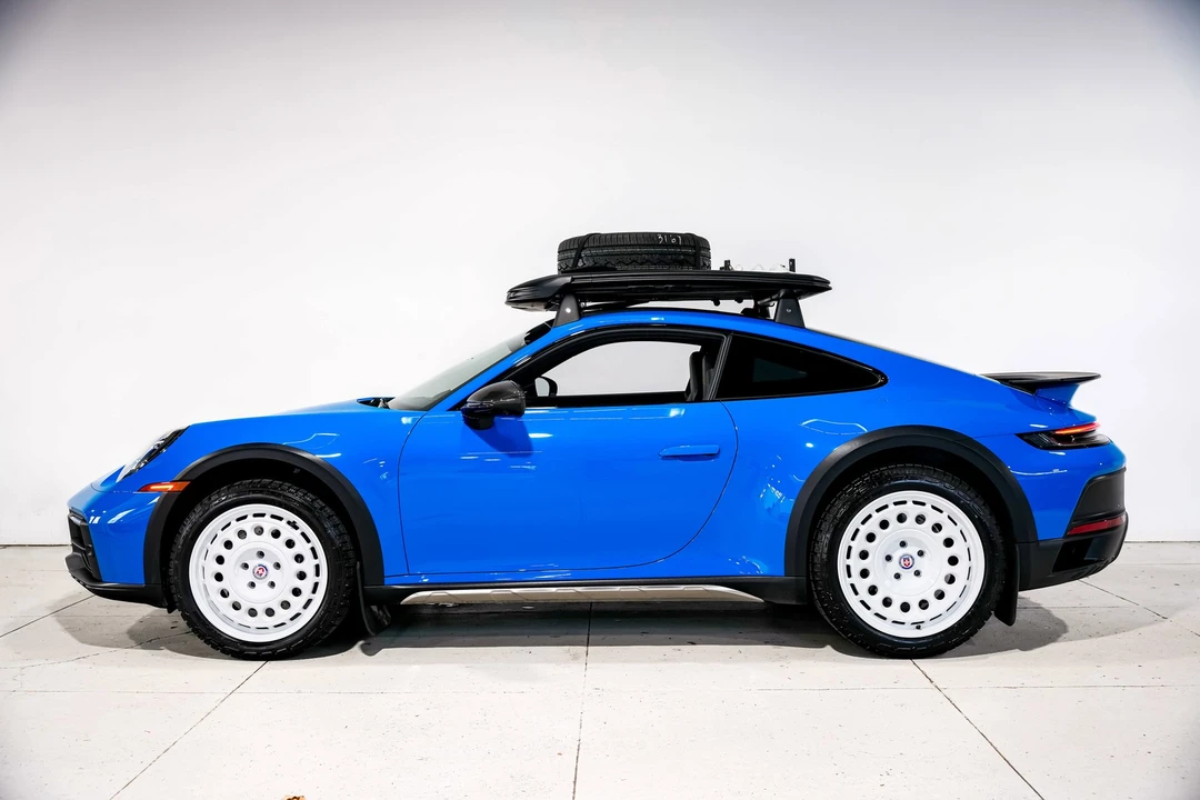 2023 Porsche 992 Dakar - Image 8 of 12