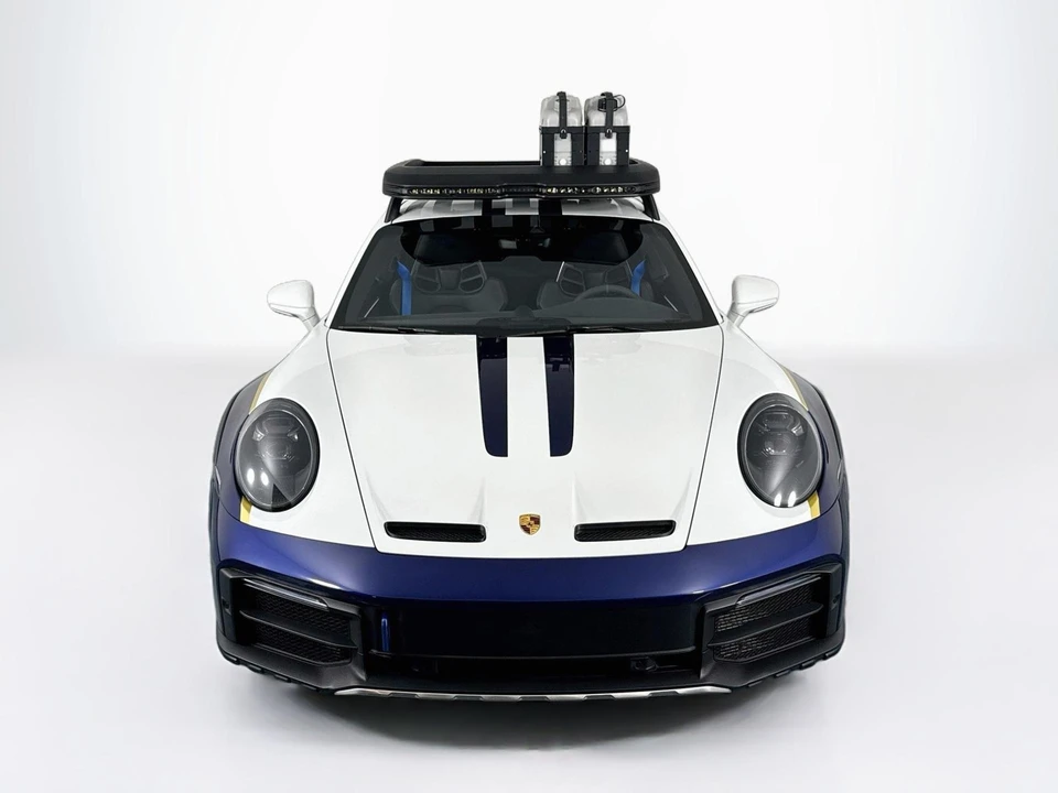 2023 Porsche 992 Dakar - Image 2 of 31