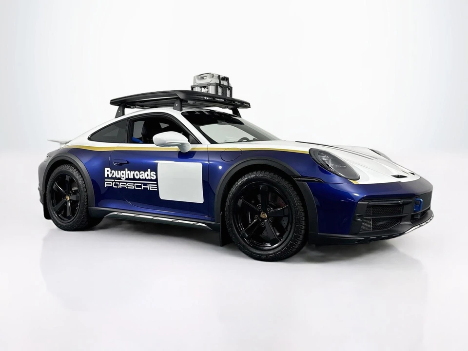 2023 Porsche 992 Dakar - Image 3 of 31