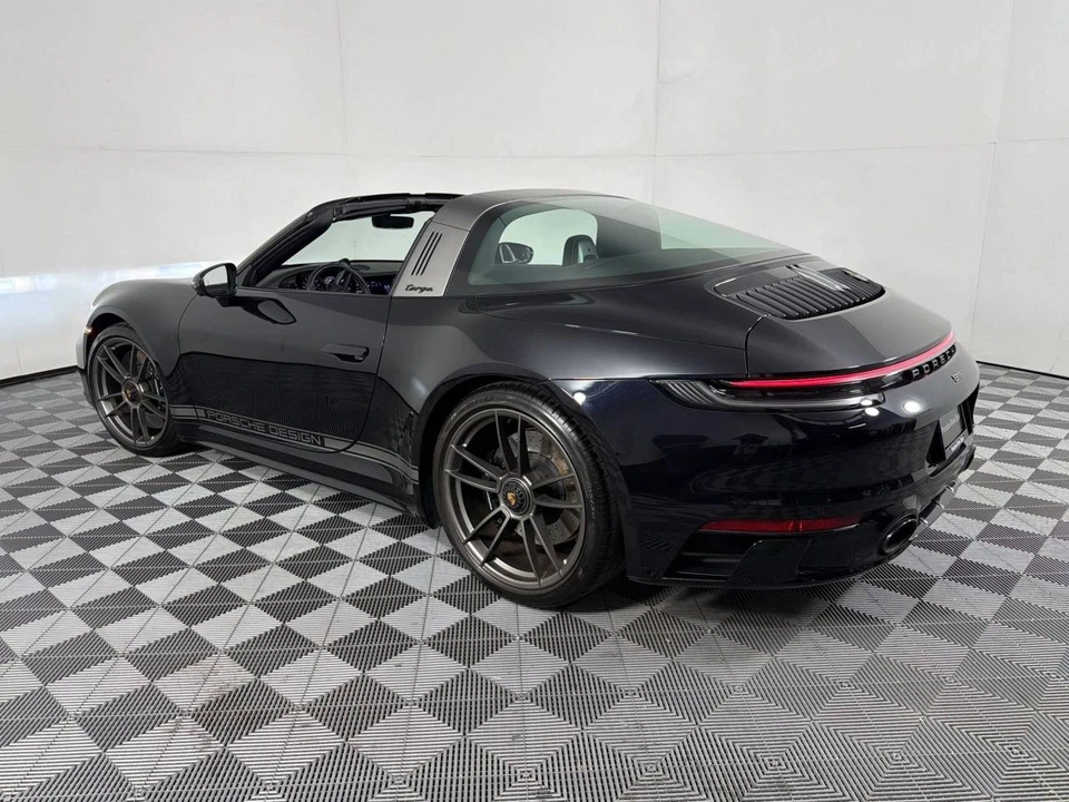 2023 Porsche 992 Targa 4 GTS - Image 3 of 5
