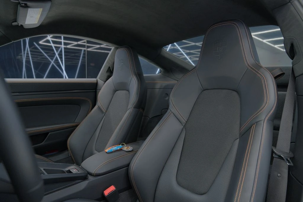 2023 Porsche 992 GT3 - Image 5 of 31