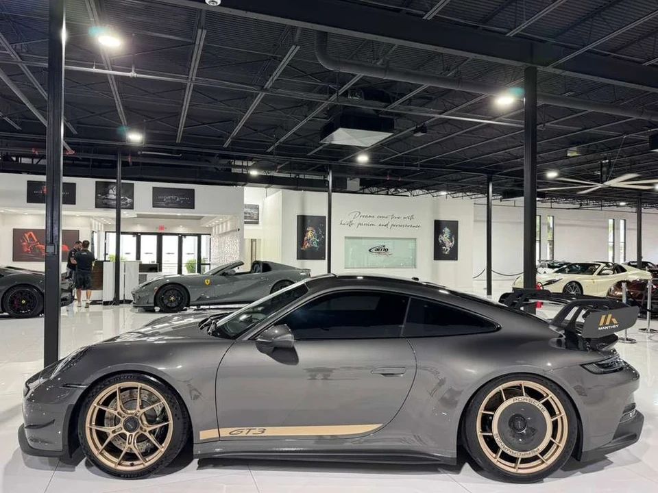 2023 Porsche 992 GT3 - Image 4 of 12