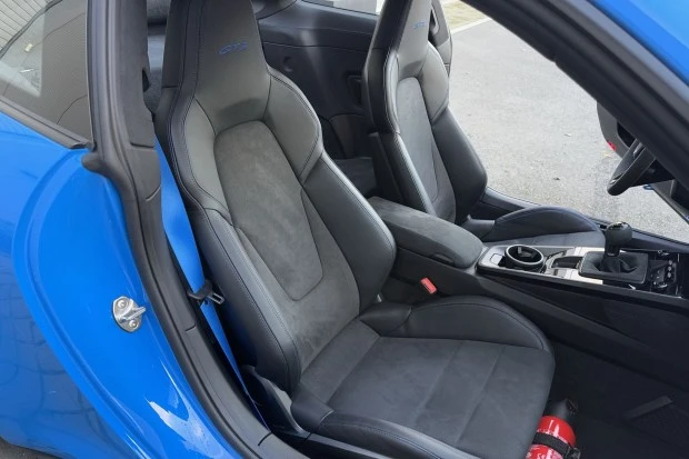 2023 Porsche 992 GT3 - Image 4 of 7