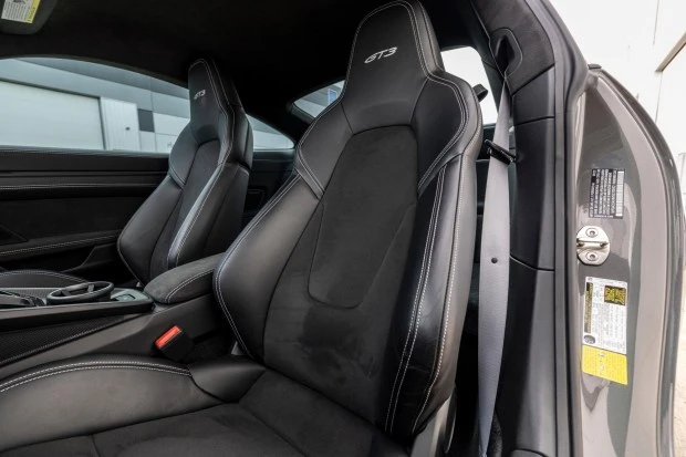 2023 Porsche 992 GT3 - Image 4 of 8