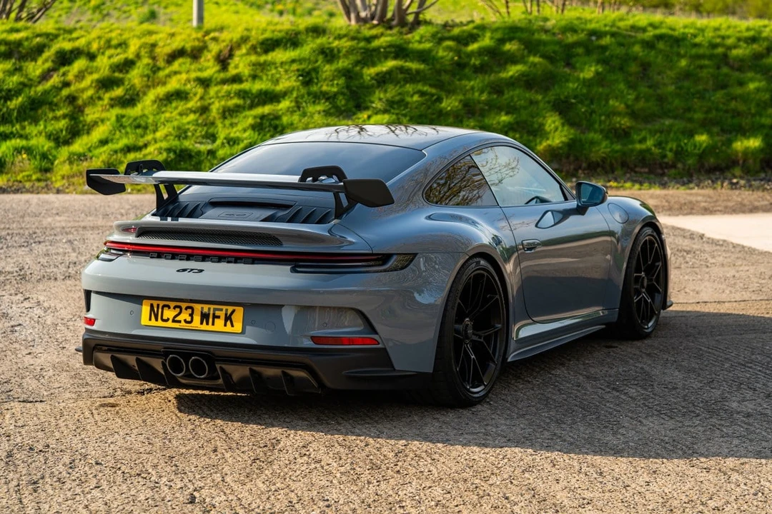 2023 Porsche 992 GT3 - Image 17 of 31
