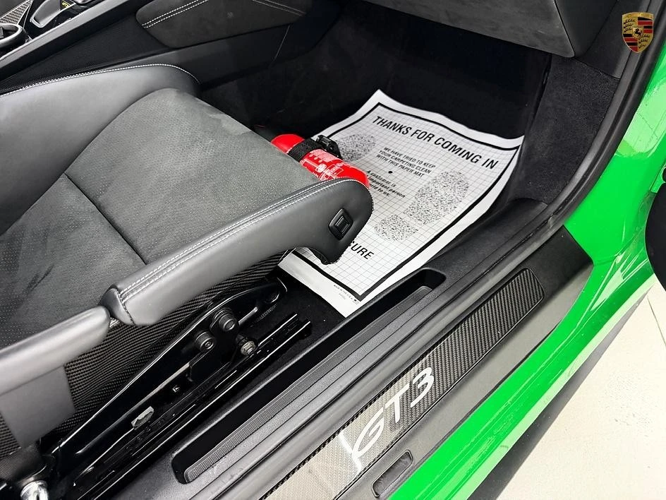2023 Porsche 992 GT3 - Image 14 of 31