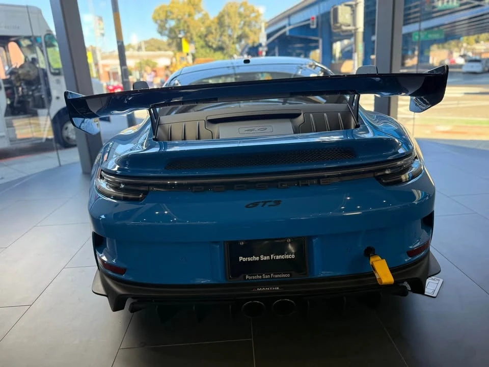 2023 Porsche 992 GT3 - Image 9 of 20