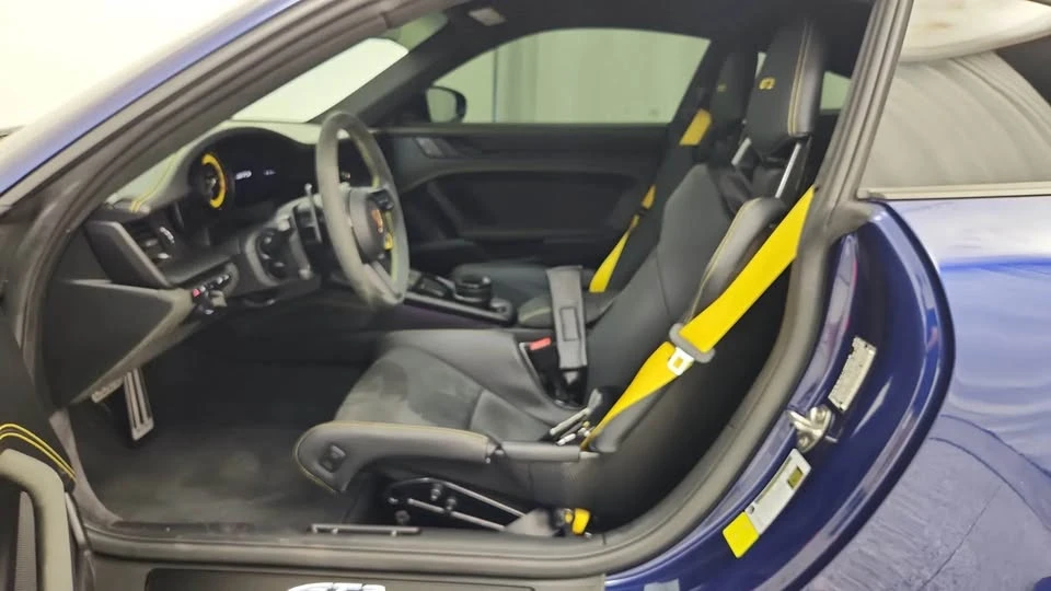 2023 Porsche 992 GT3 - Image 14 of 20