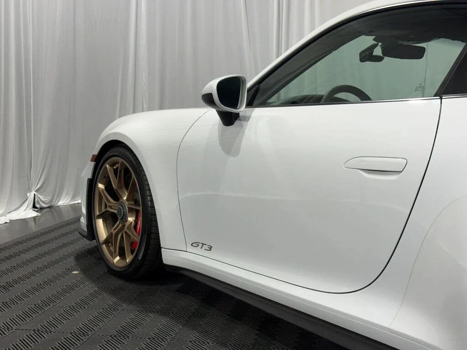 2023 Porsche 992 GT3 - Image 11 of 22