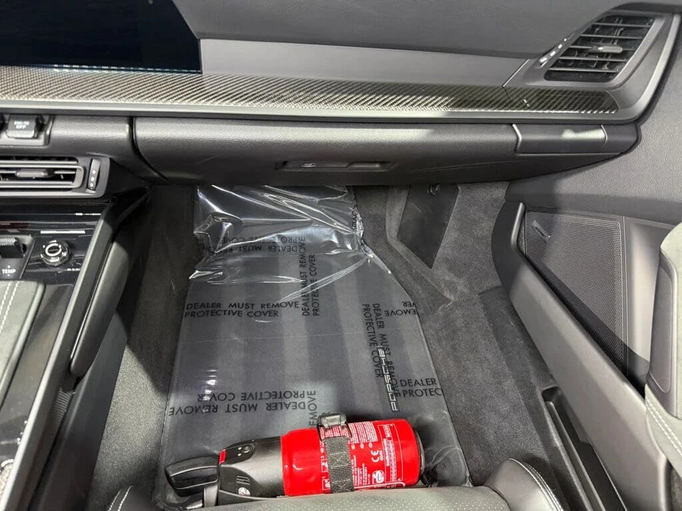 2023 Porsche 992 GT3 - Image 18 of 22