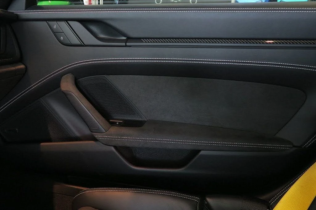 2023 Porsche 992 GT3 - Image 27 of 31