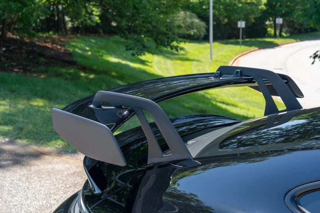 2023 Porsche 992 GT3 - Image 13 of 31