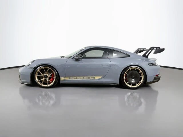 2023 Porsche 992 GT3 - Image 4 of 31